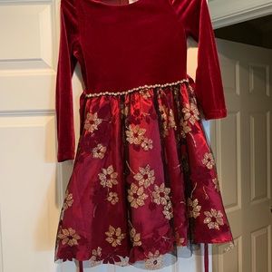 Girls Holiday Rare Editions size 8 dress
